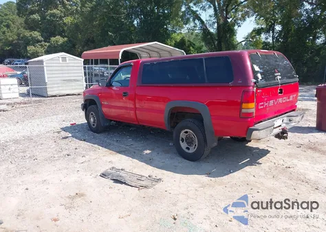 2002 Chevrolet Silverado 2500Hd from USA, damaged, VIN 1GCHC24U72E138773